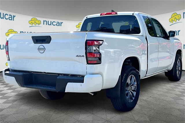 2025 Nissan Frontier SV - Photo 13