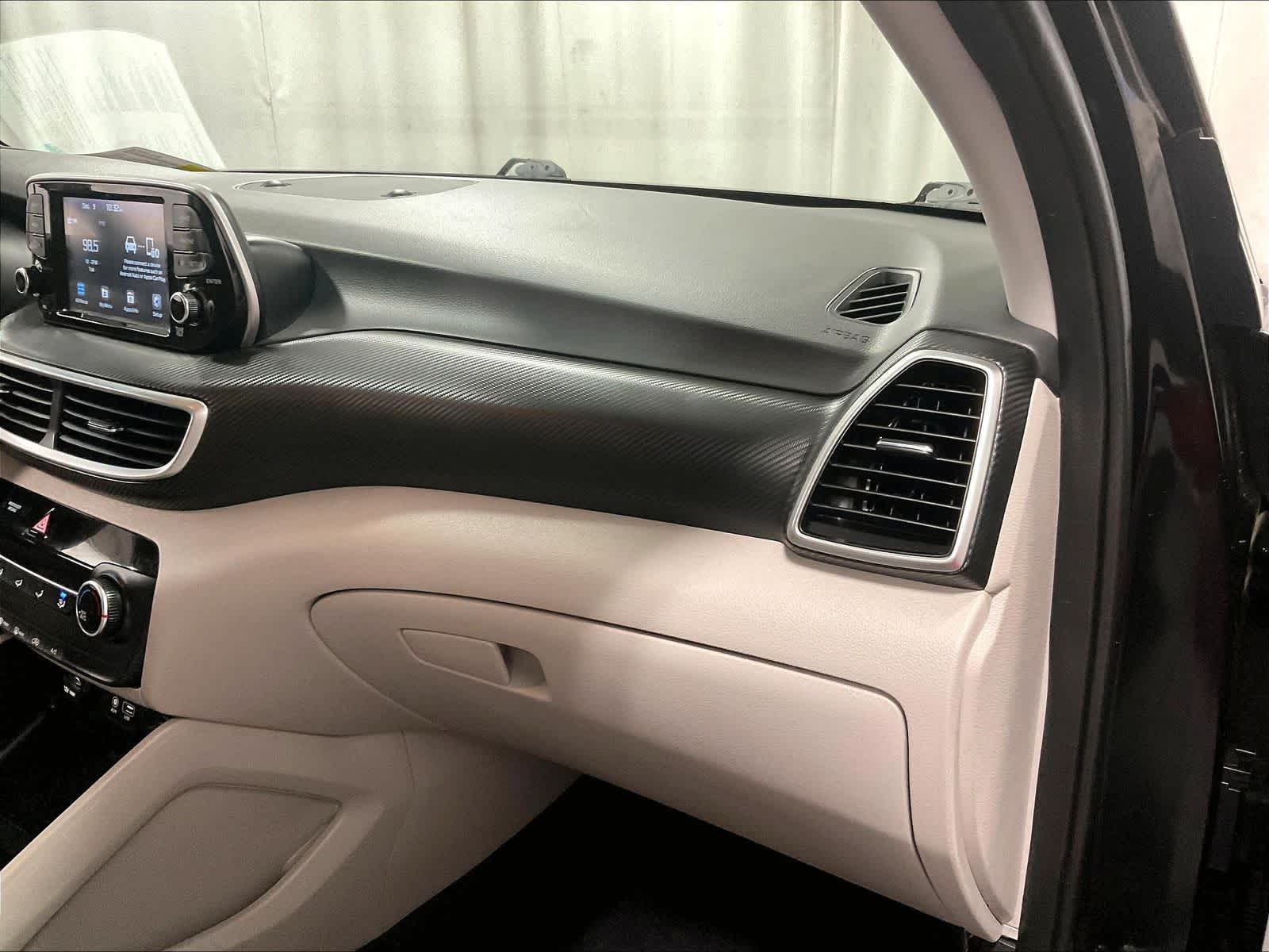 2021 Hyundai Tucson SE - Photo 13