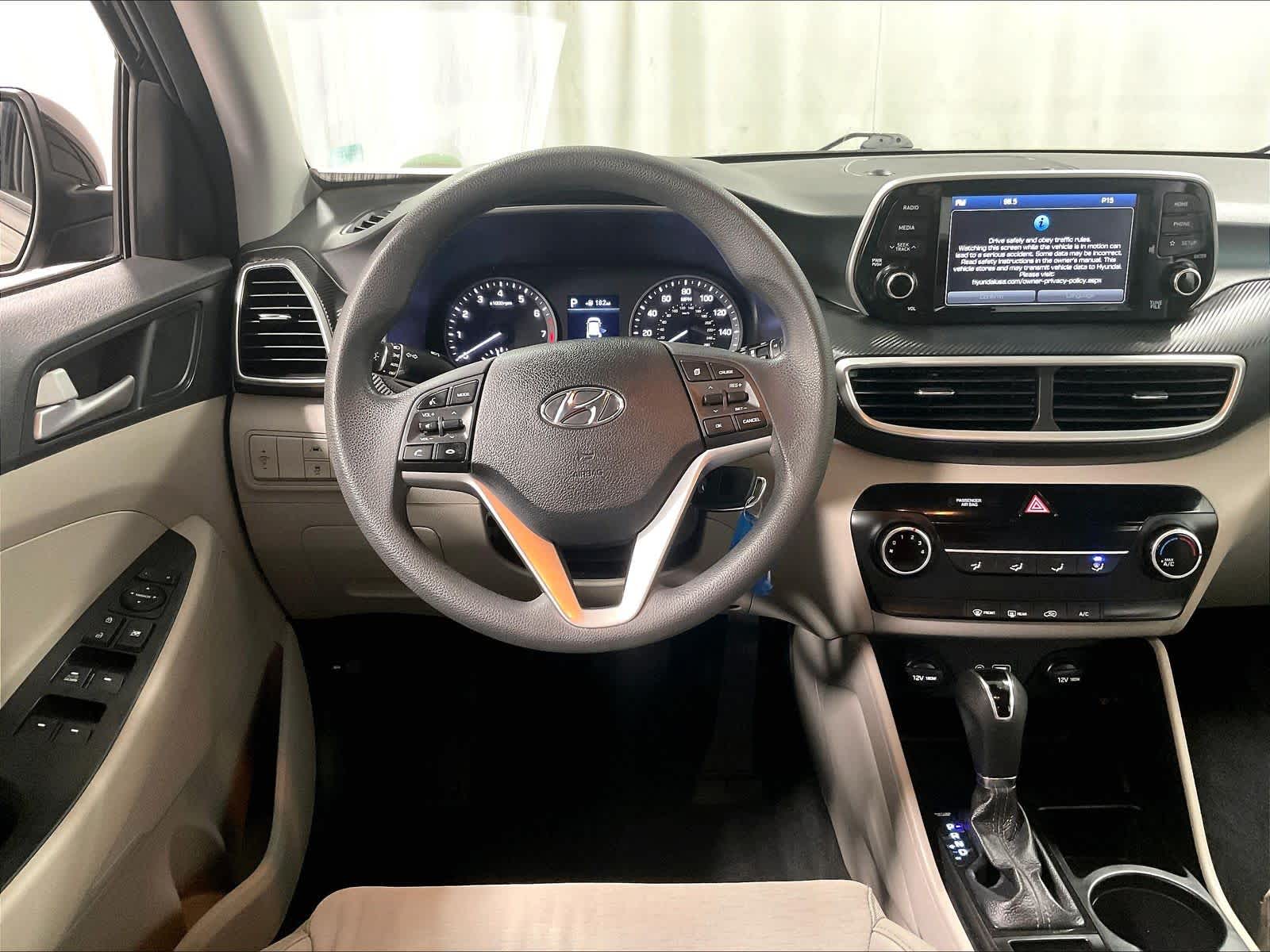2021 Hyundai Tucson SE - Photo 17