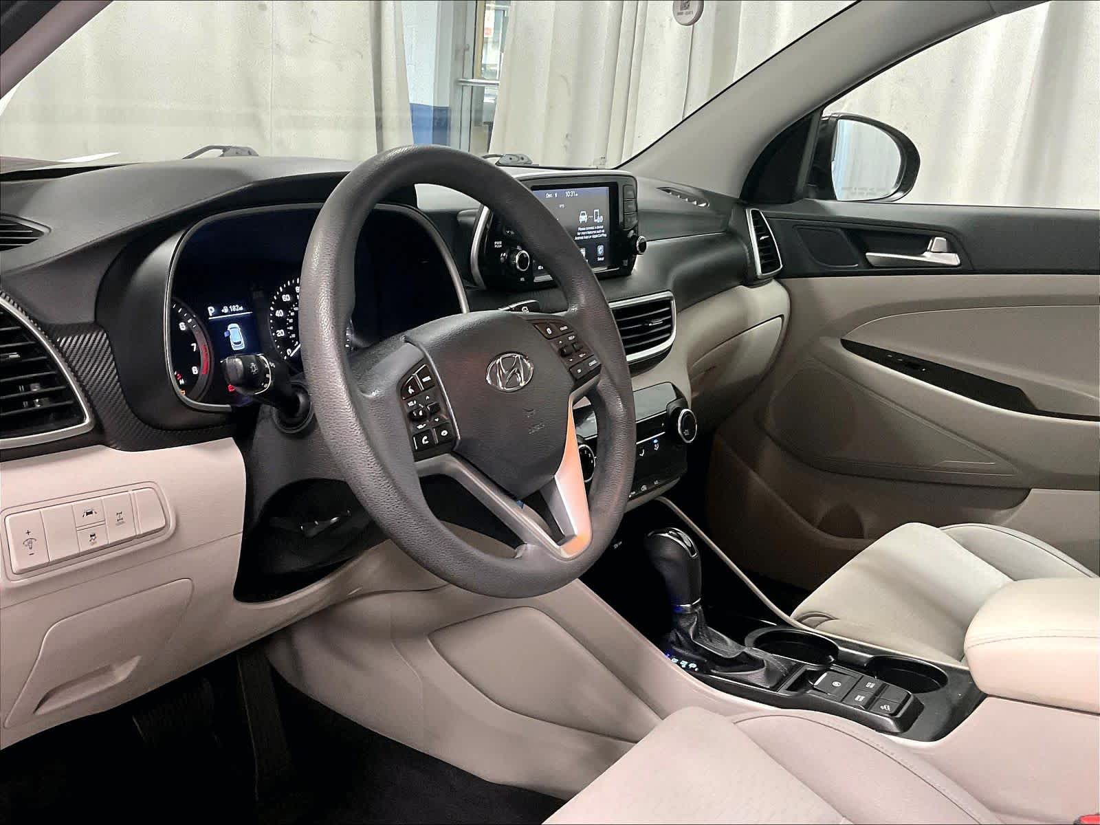 2021 Hyundai Tucson SE - Photo 8