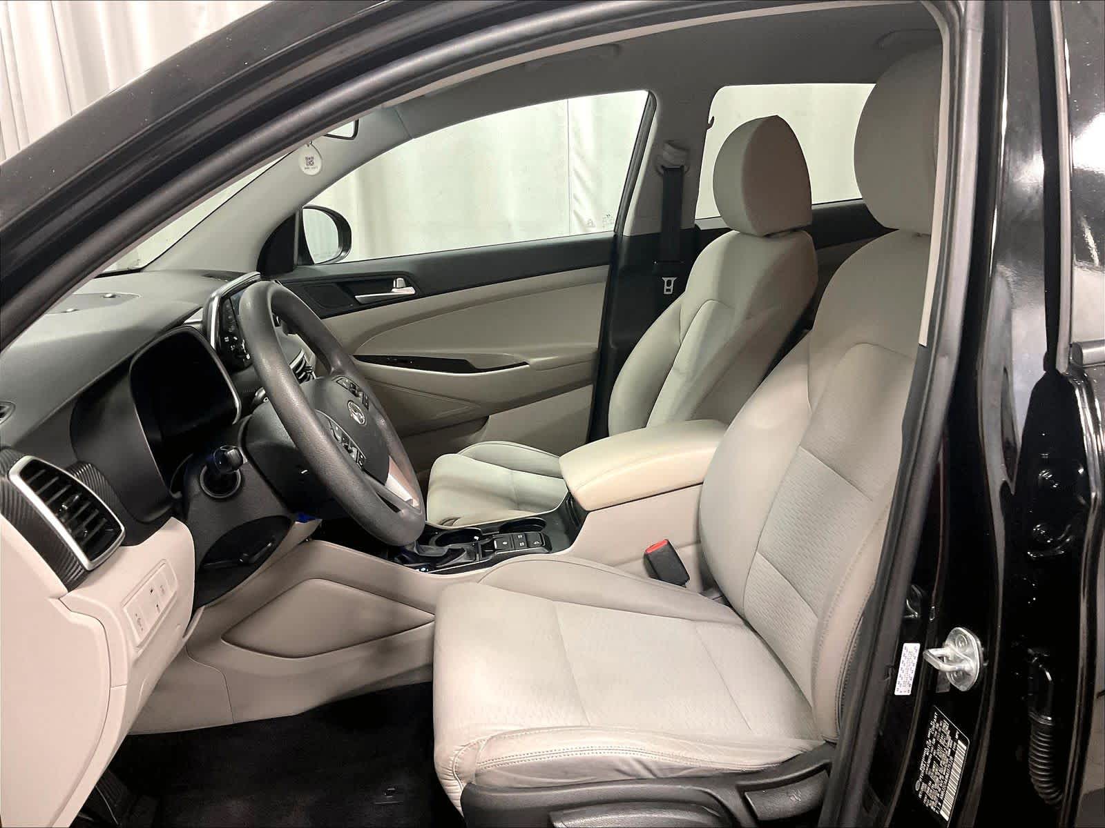 2021 Hyundai Tucson SE - Photo 10