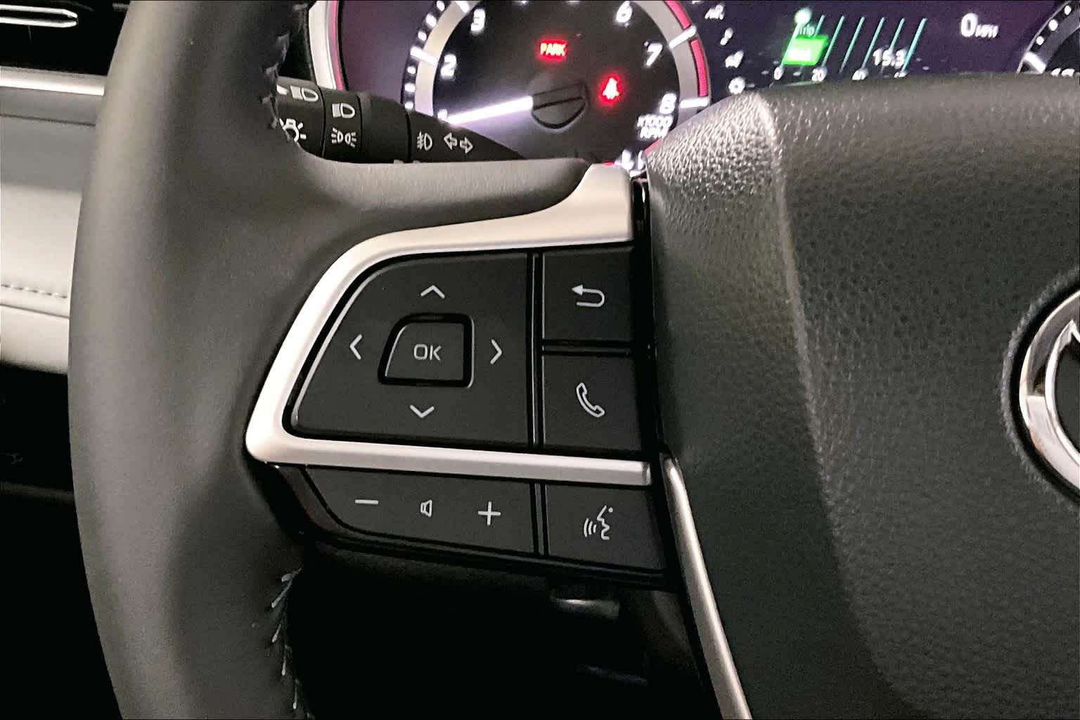 2024 Toyota Highlander XLE - Photo 23