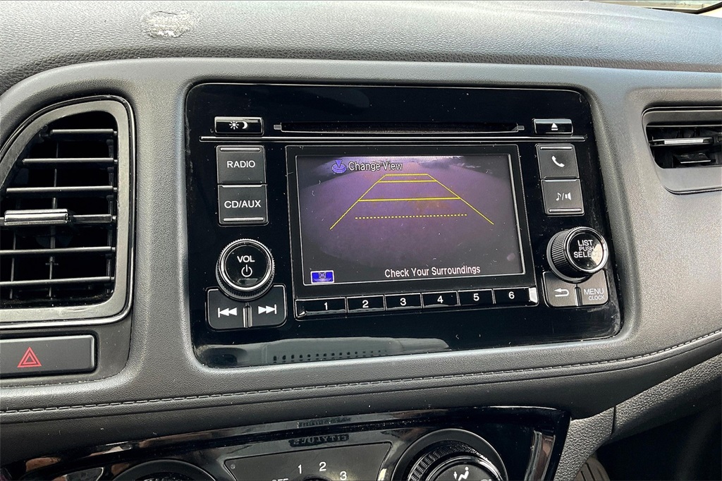 2017 Honda HR-V LX - Photo 18