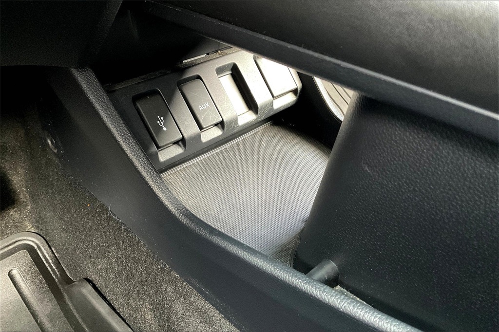 2017 Honda HR-V LX - Photo 31