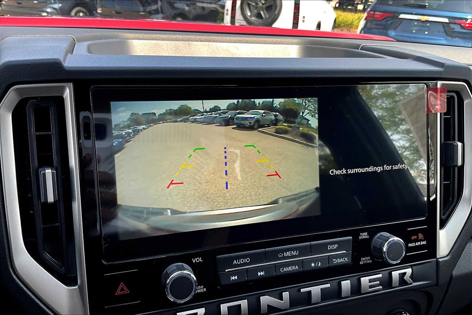 2025 Nissan Frontier SV - Photo 19