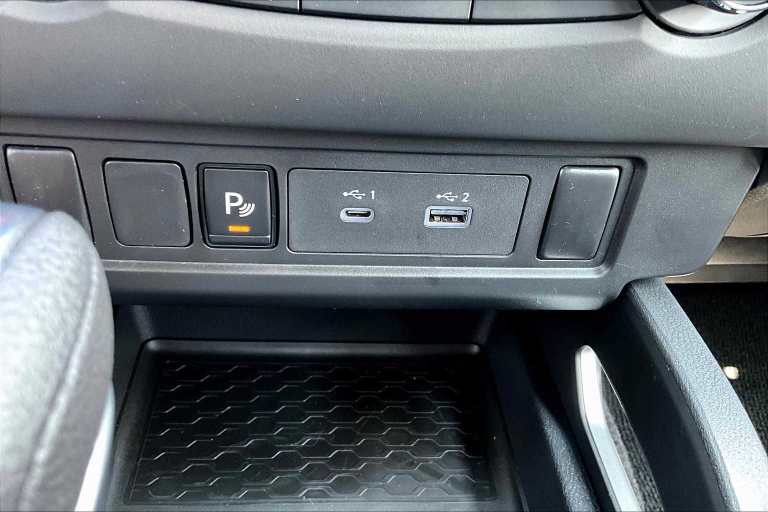 2025 Nissan Frontier SV - Photo 25