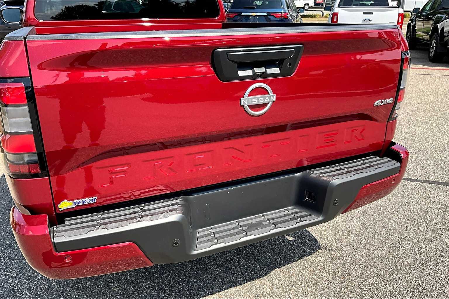 2025 Nissan Frontier SV - Photo 27