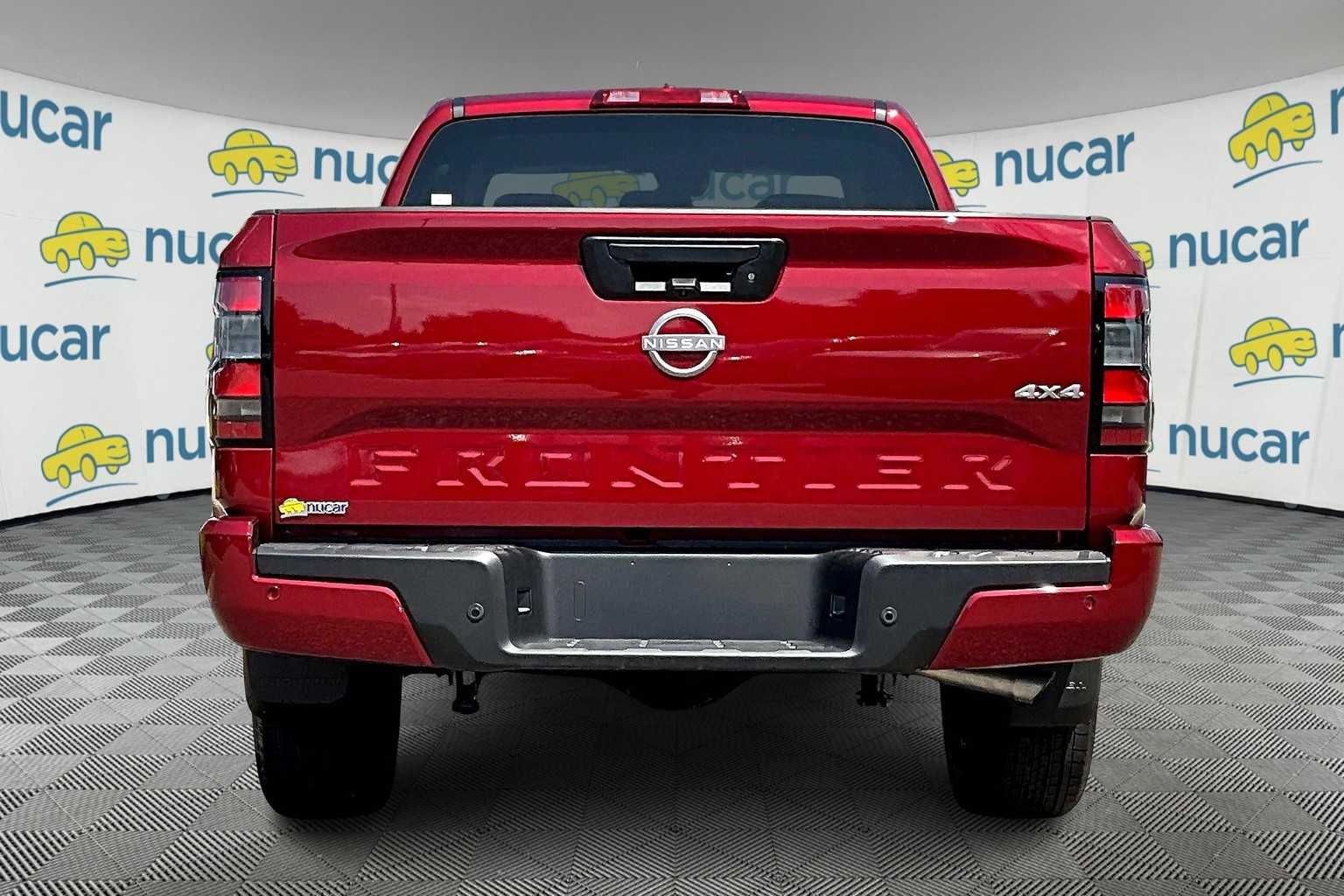 2025 Nissan Frontier SV - Photo 5