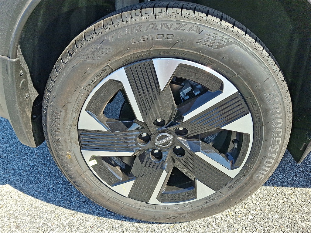 2025 Nissan Kicks SV - Photo 5
