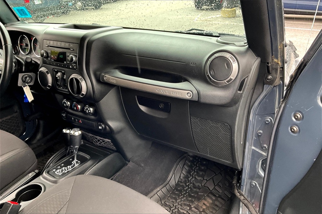 2017 Jeep Wrangler Unlimited Sport - Photo 12