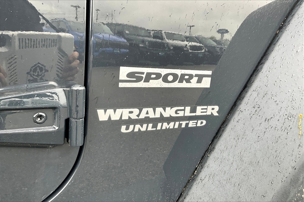 2017 Jeep Wrangler Unlimited Sport - Photo 25