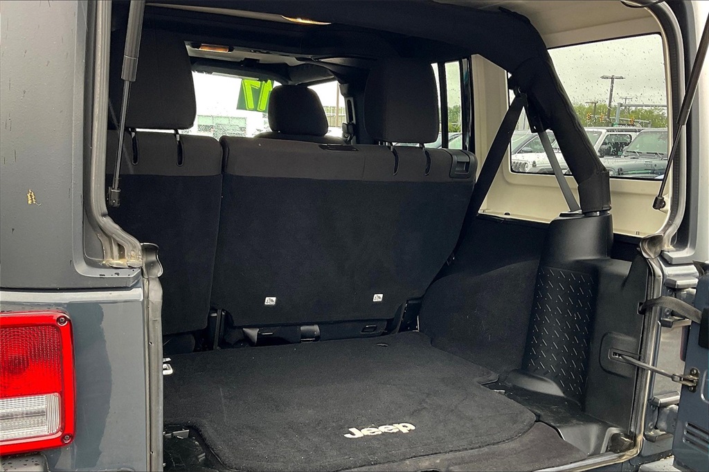 2017 Jeep Wrangler Unlimited Sport - Photo 32
