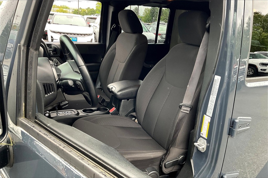2017 Jeep Wrangler Unlimited Sport - Photo 9