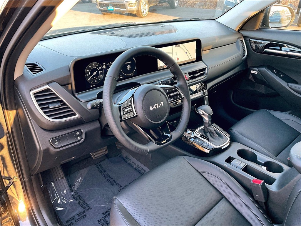 2026 Kia Seltos SX - Photo 9