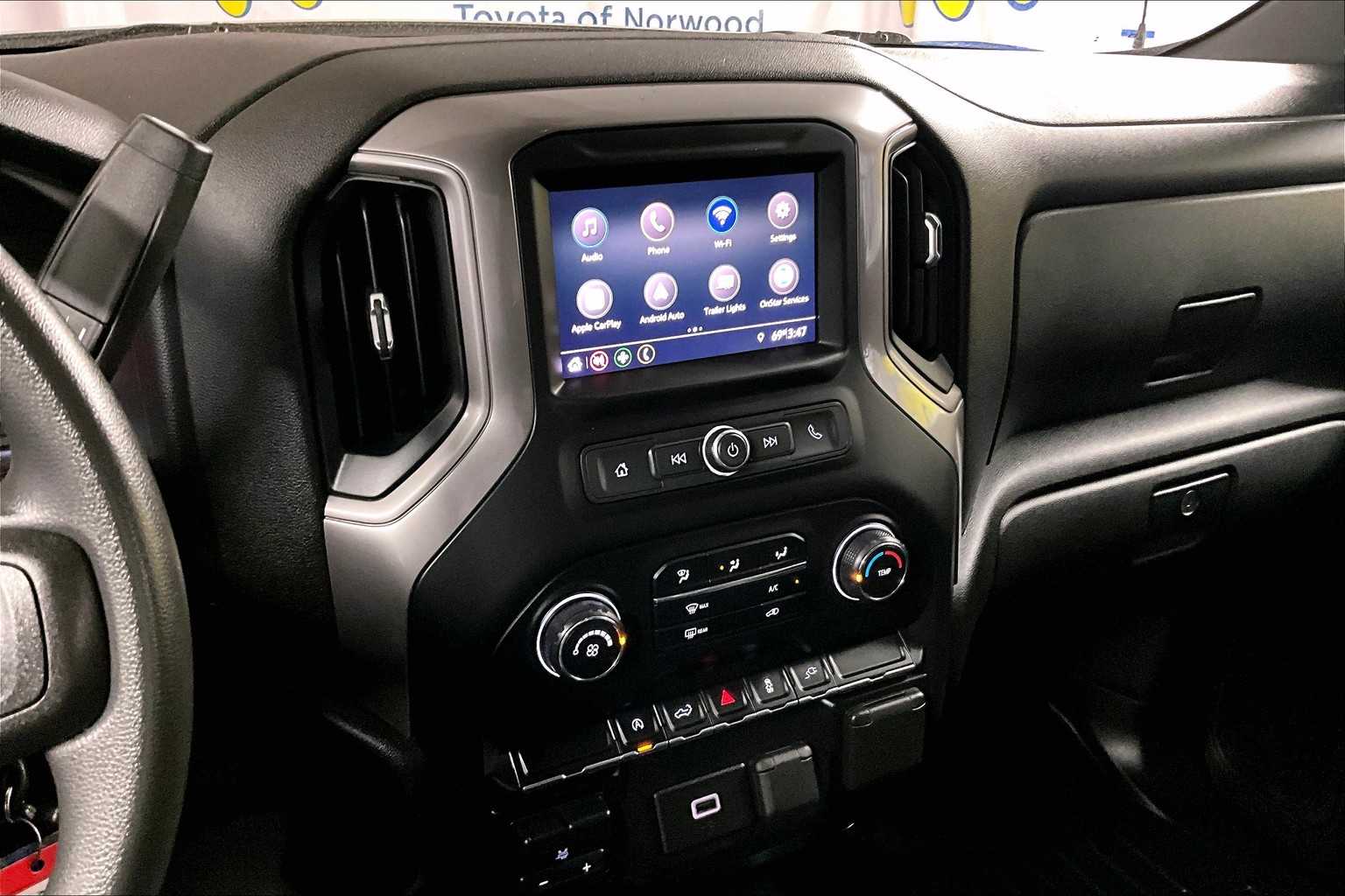 2020 Chevrolet Silverado 1500 Custom - Photo 18