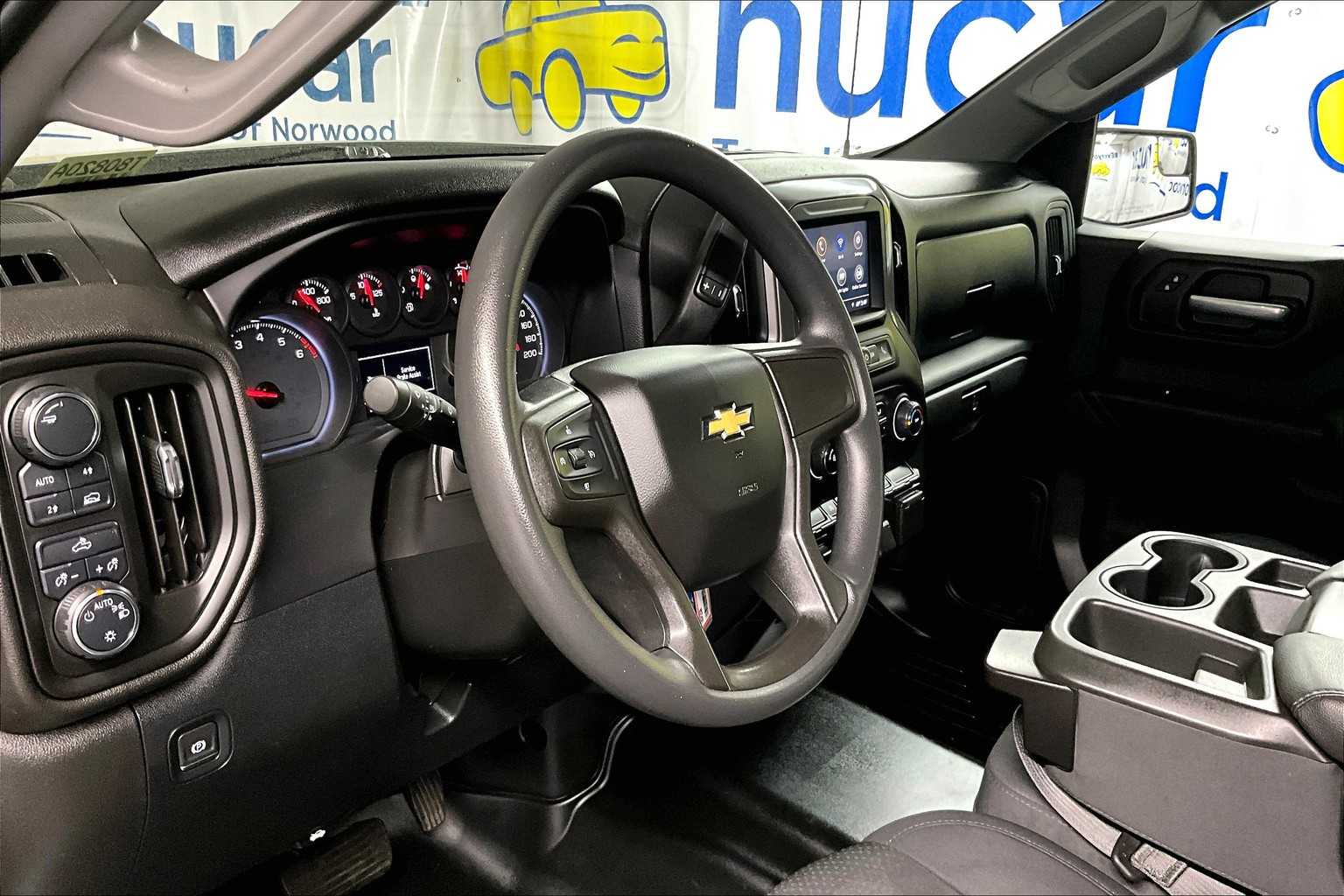 2020 Chevrolet Silverado 1500 Custom - Photo 8