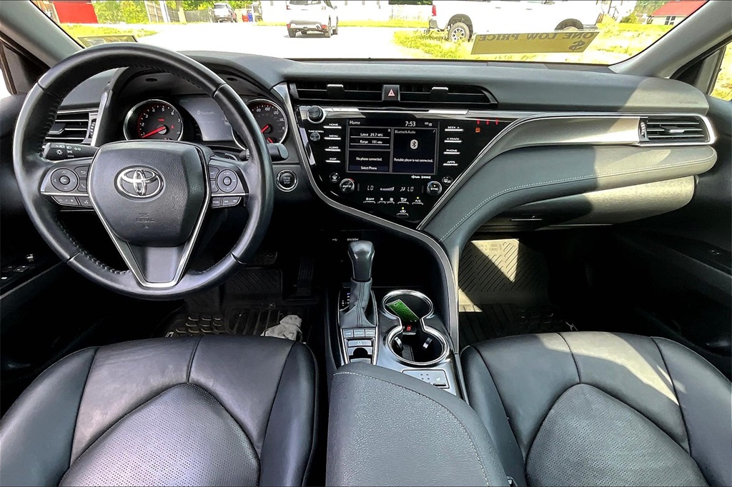 2020 Toyota Camry XSE - Photo 21