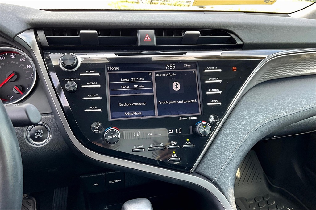 2020 Toyota Camry XSE - Photo 26