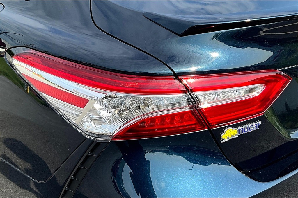 2020 Toyota Camry XSE - Photo 34