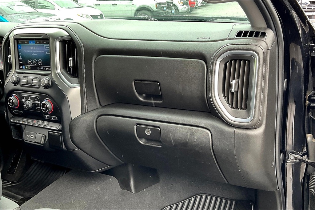 2019 Chevrolet Silverado 1500 RST - Photo 12