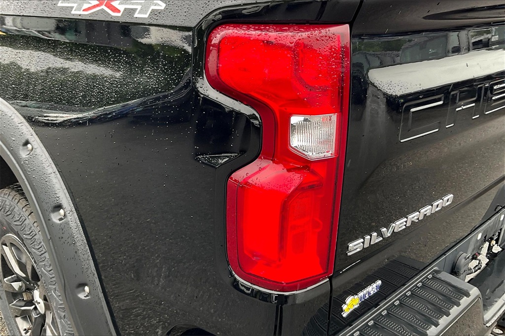 2019 Chevrolet Silverado 1500 RST - Photo 31