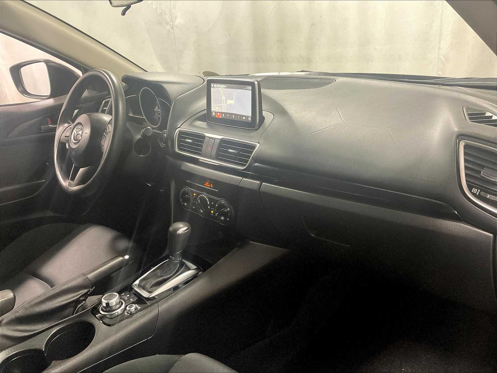 2016 Mazda MAZDA3 i Sport - Photo 14