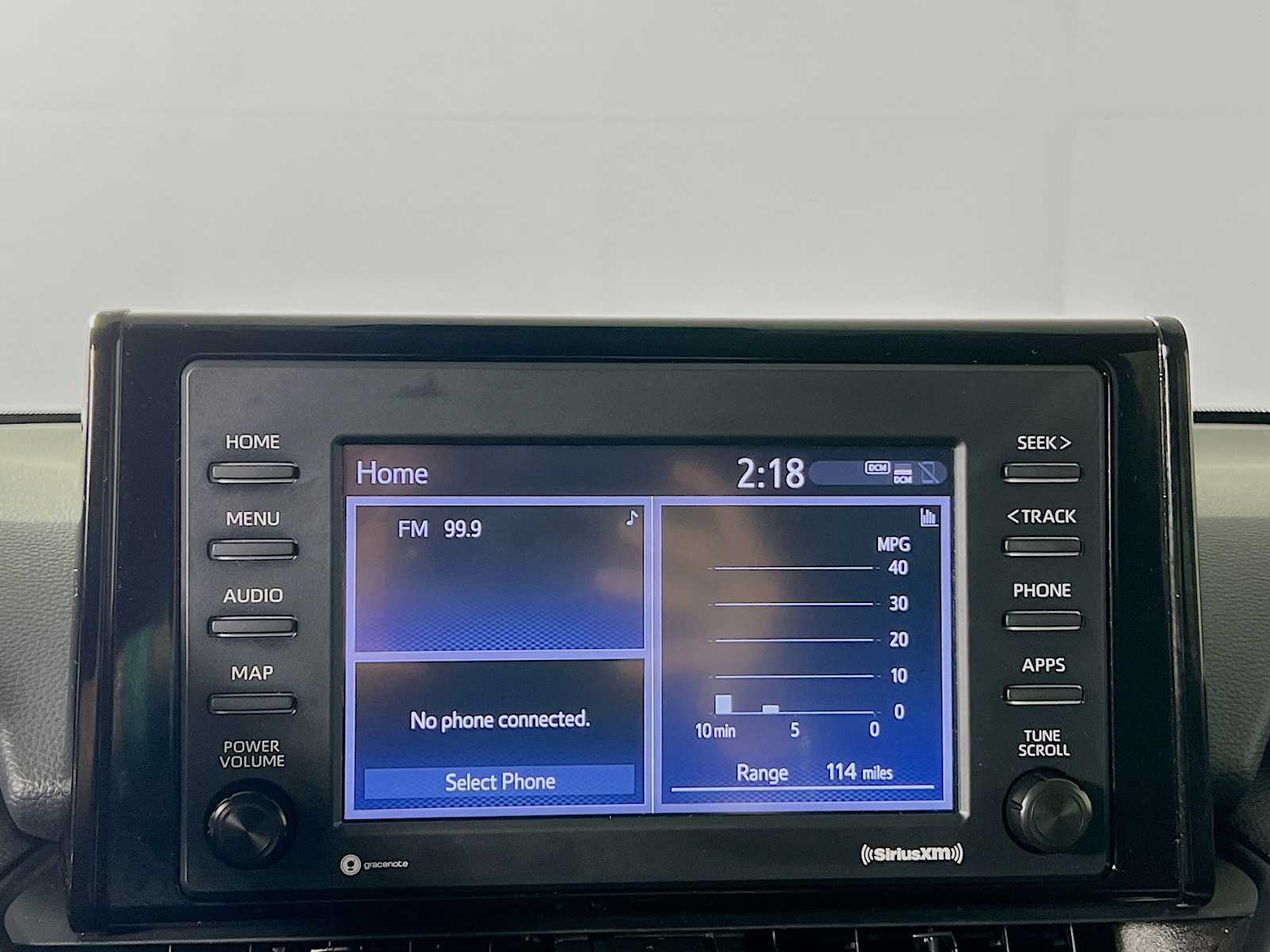 2022 Toyota RAV4 LE - Photo 14
