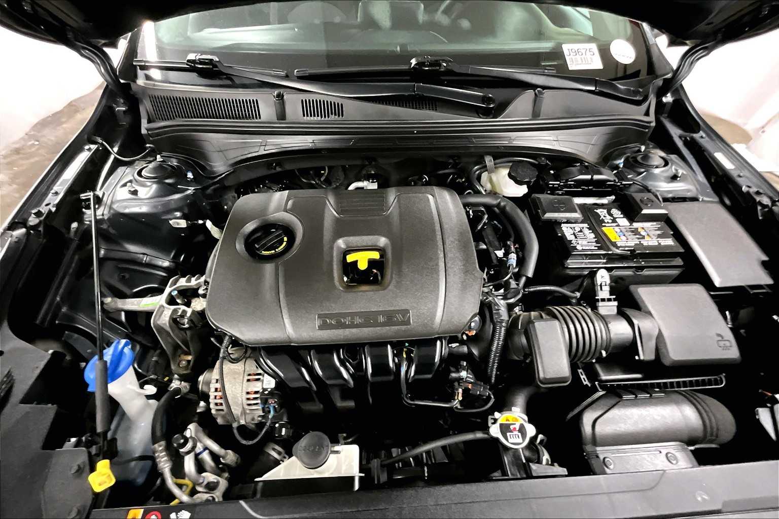 2023 Kia Forte LXS - Photo 27