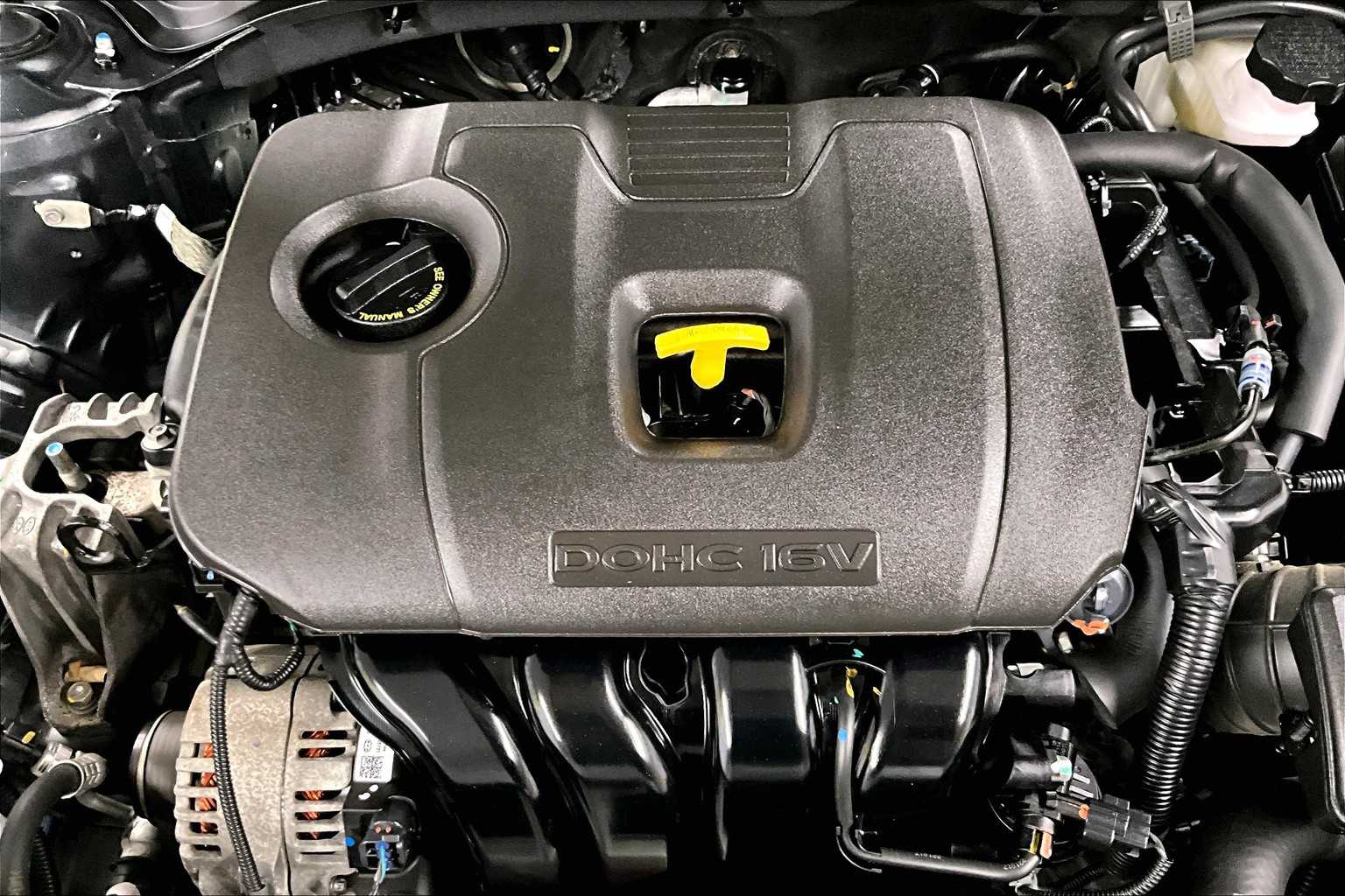 2023 Kia Forte LXS - Photo 32