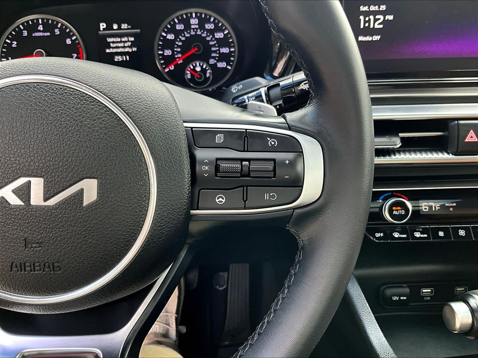 2024 Kia K5 GT - Photo 24
