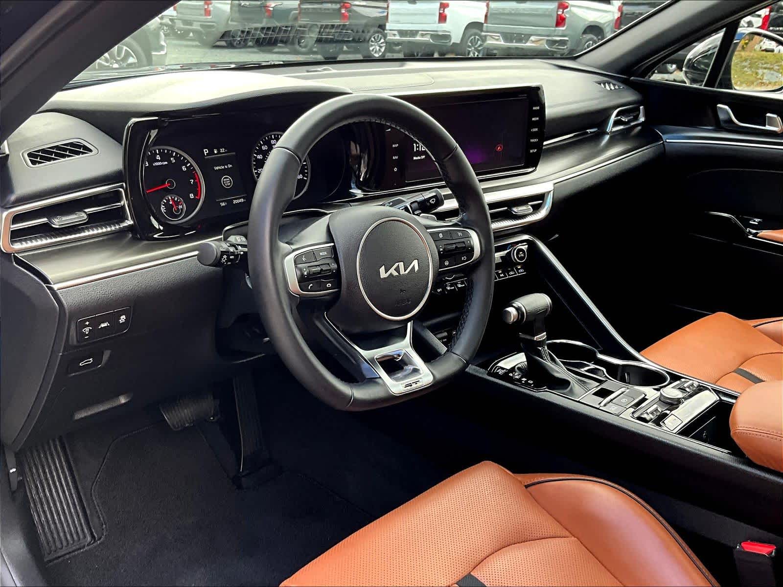 2024 Kia K5 GT - Photo 8