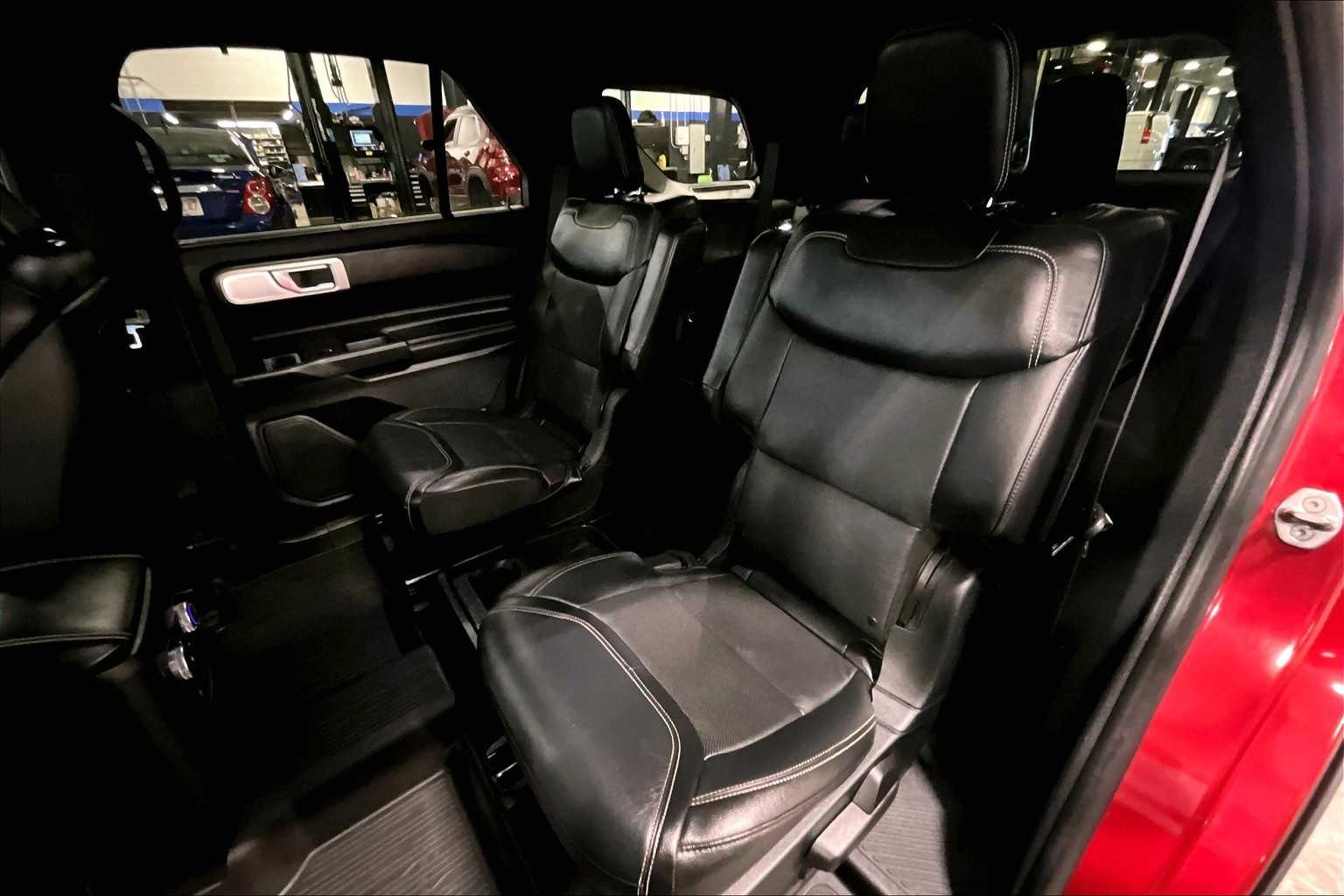 2020 Ford Explorer ST - Photo 15