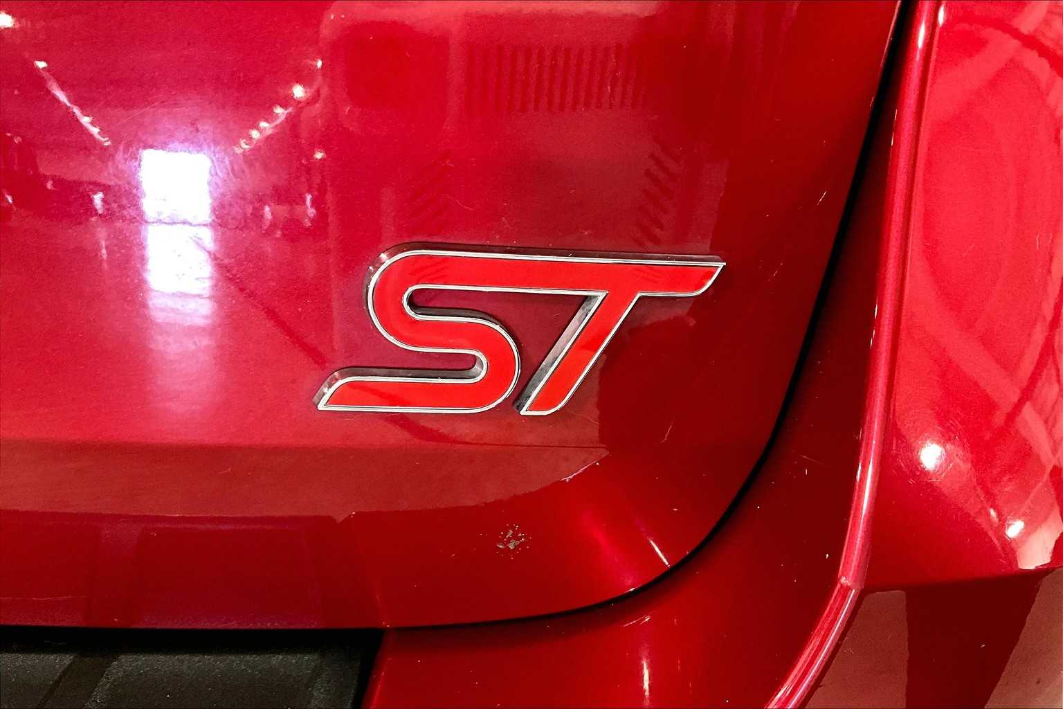 2020 Ford Explorer ST - Photo 30