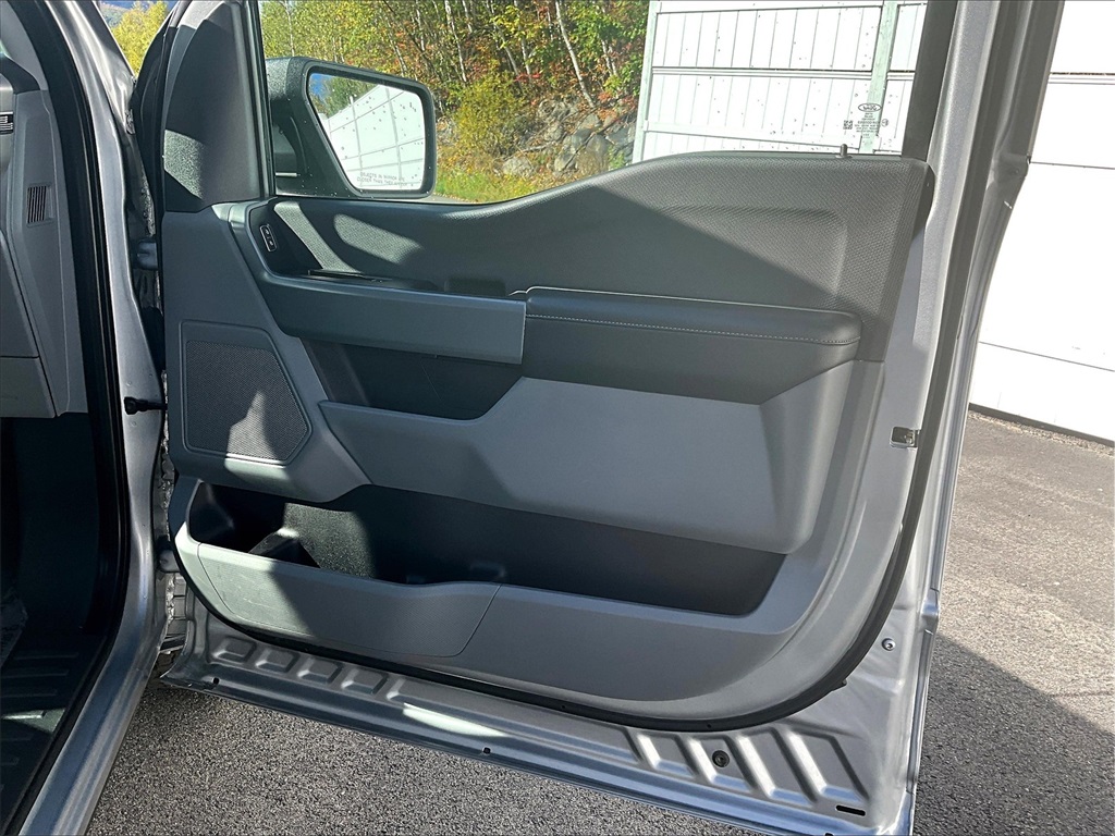 2023 Ford F-150 XLT - Photo 12