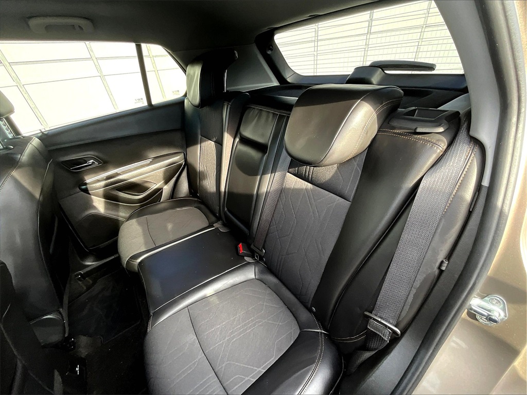 2022 Chevrolet Trax LT - Photo 15