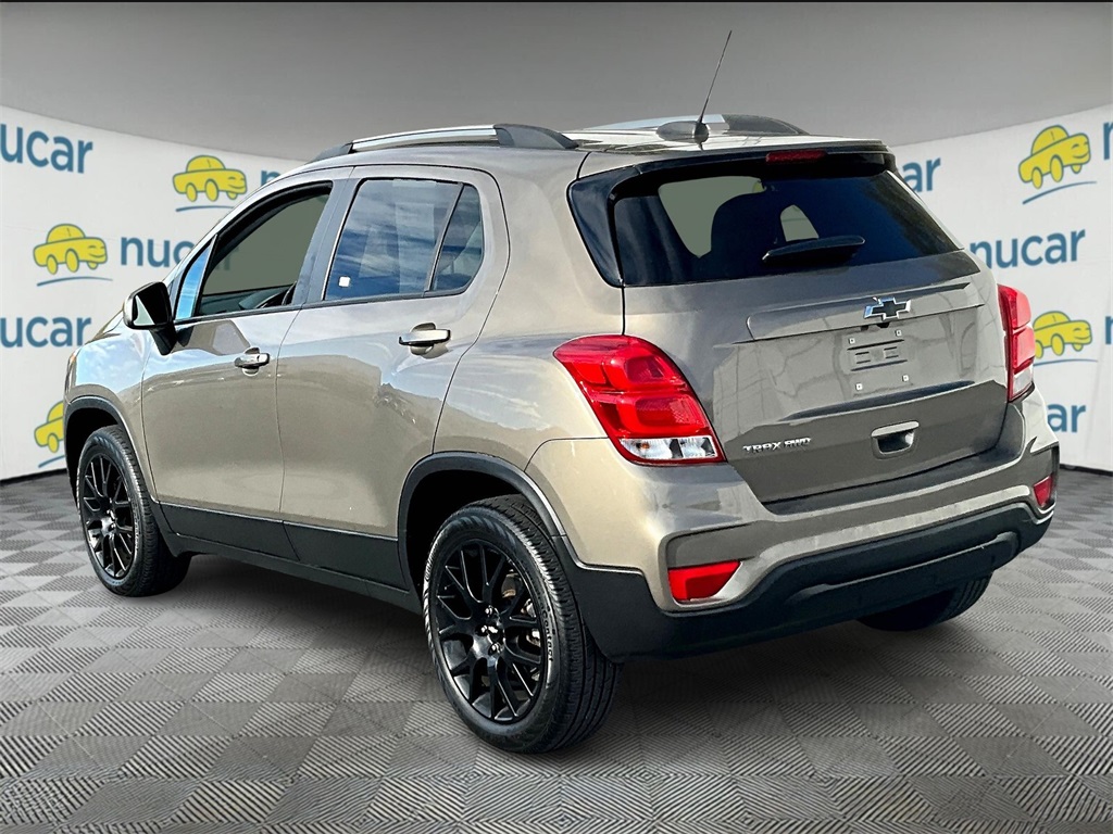 2022 Chevrolet Trax LT - Photo 4