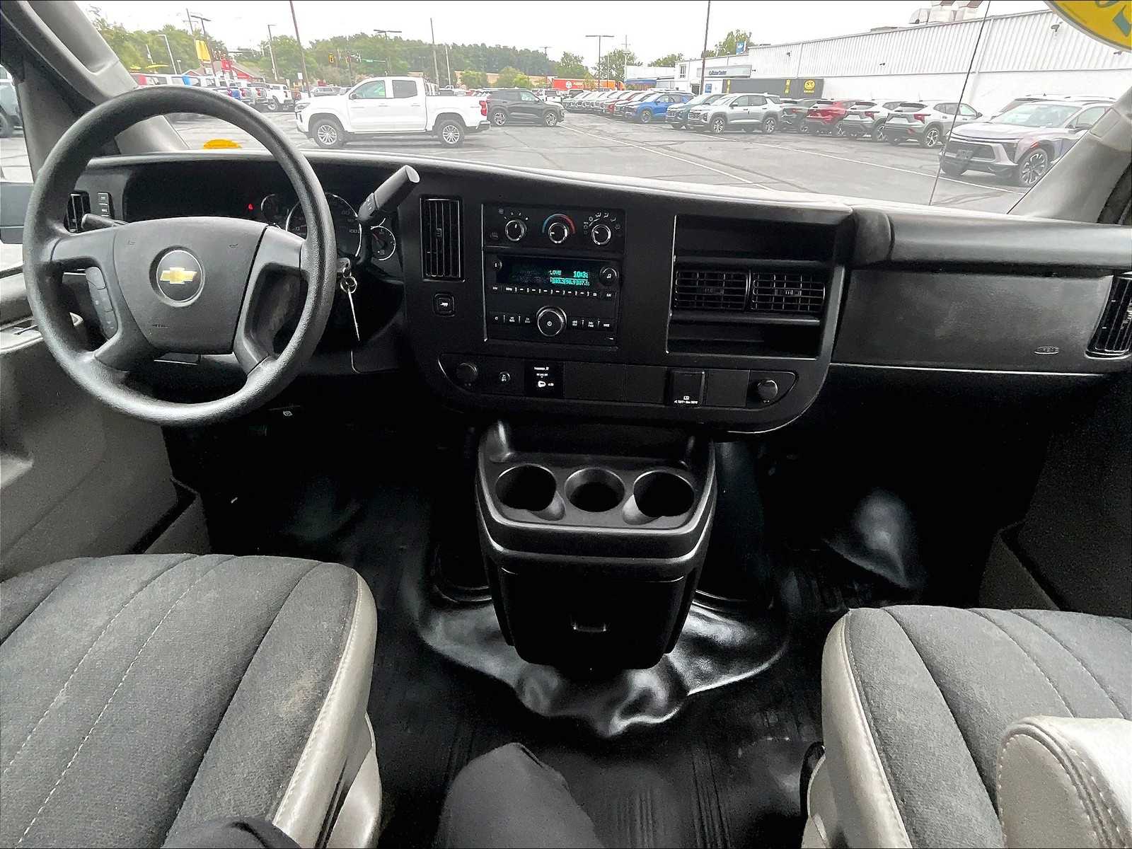 2023 Chevrolet Express 2500 Cargo photo 20