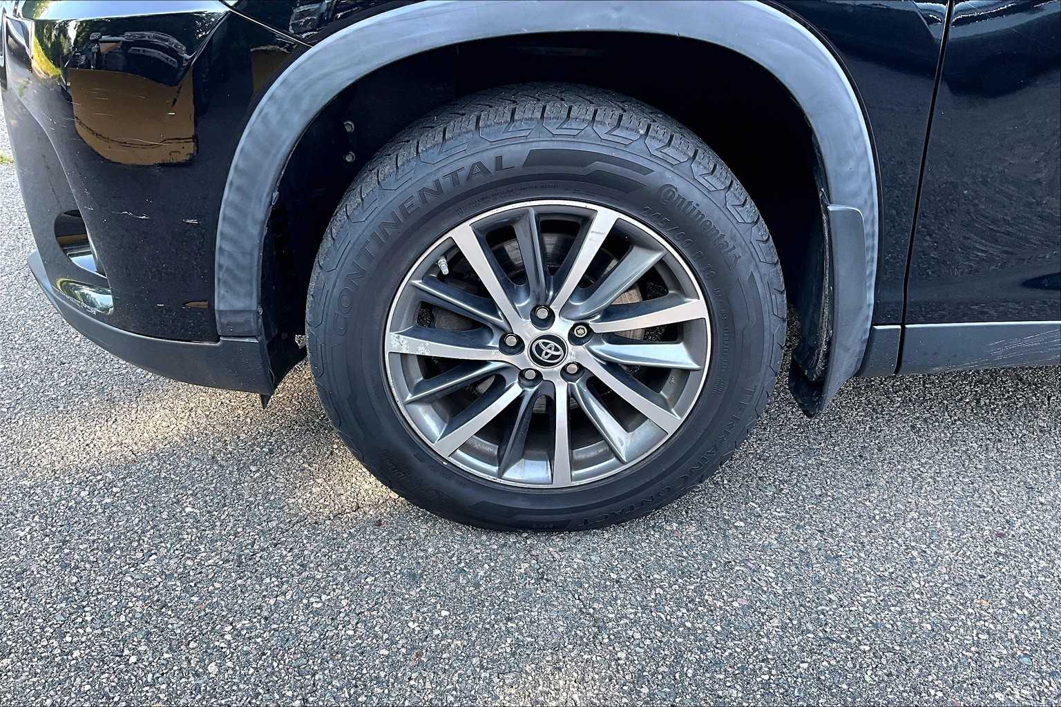 2019 Toyota Highlander XLE - Photo 4