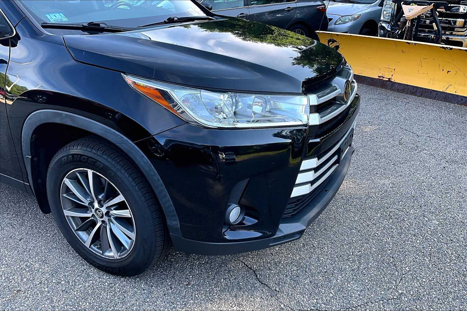 2019 Toyota Highlander XLE - Photo 5