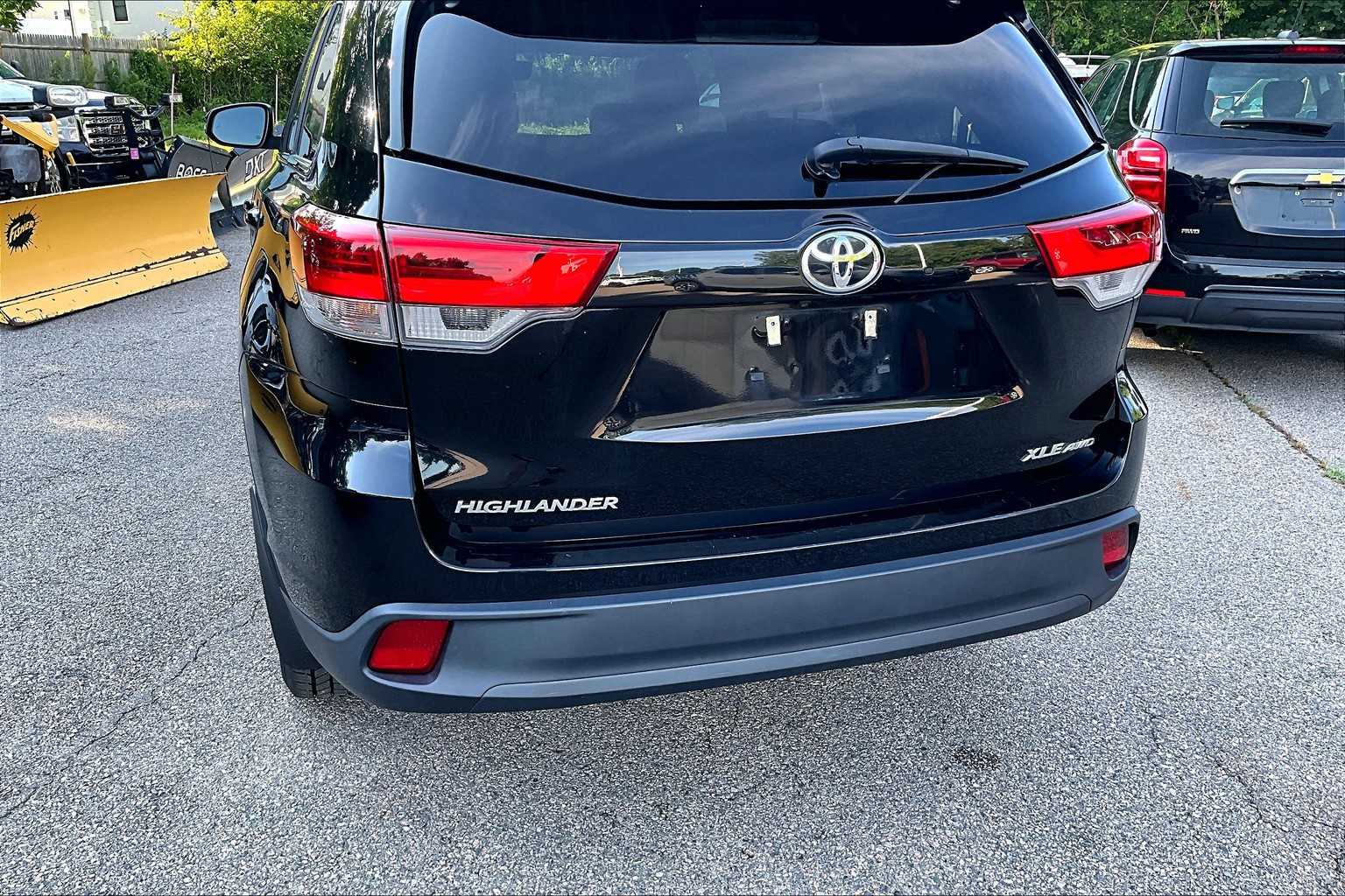 2019 Toyota Highlander XLE - Photo 7