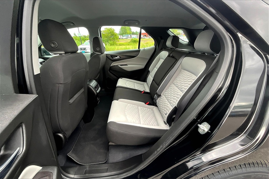 2021 Chevrolet Equinox LS - Photo 15