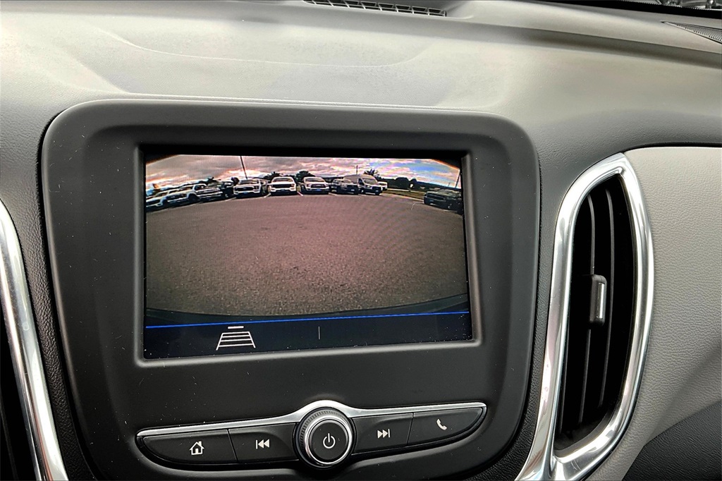 2021 Chevrolet Equinox LS - Photo 19