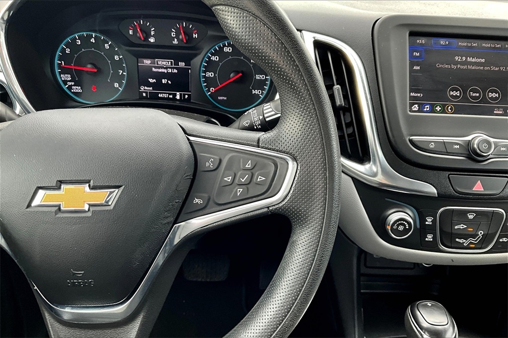 2021 Chevrolet Equinox LS - Photo 24