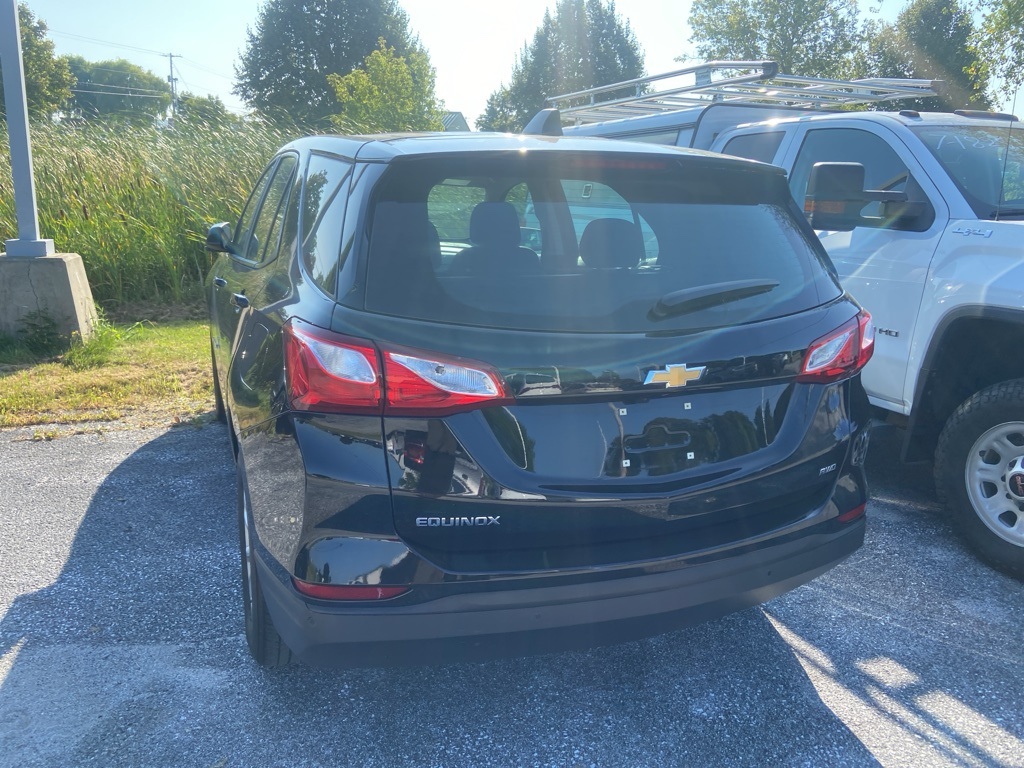 2021 Chevrolet Equinox LS - Photo 3