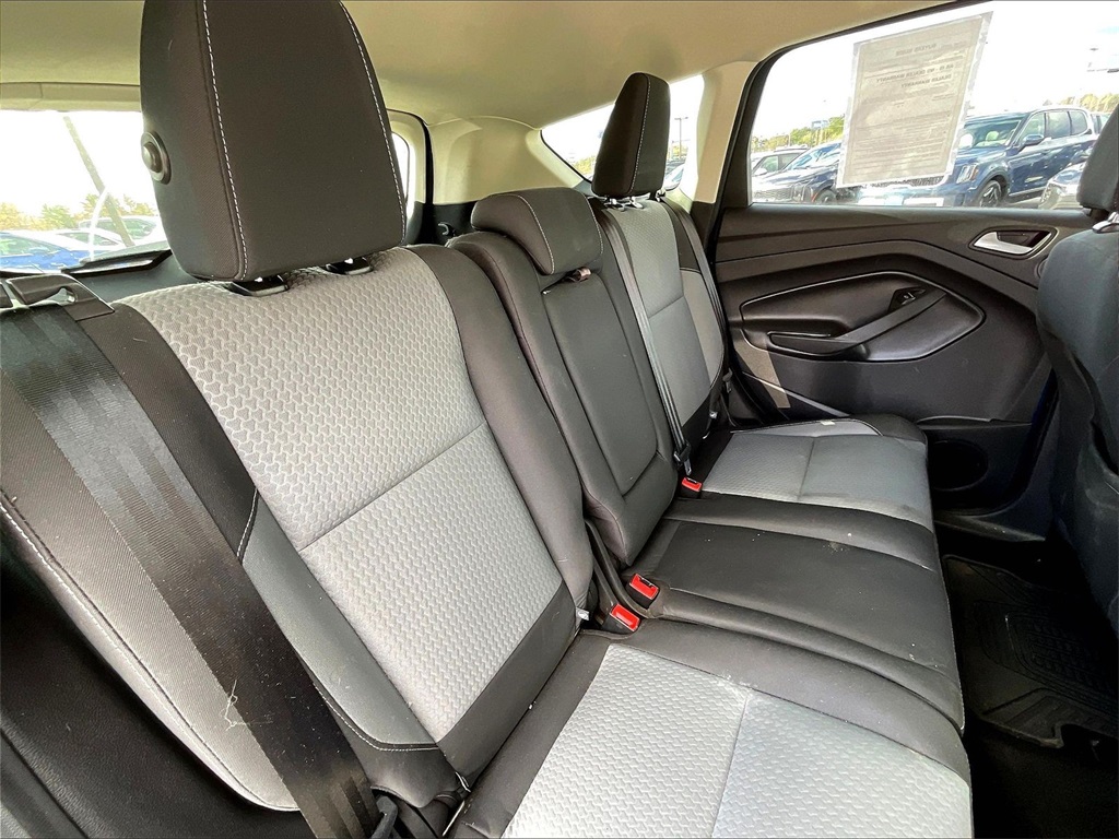 2017 Ford Escape SE - Photo 15