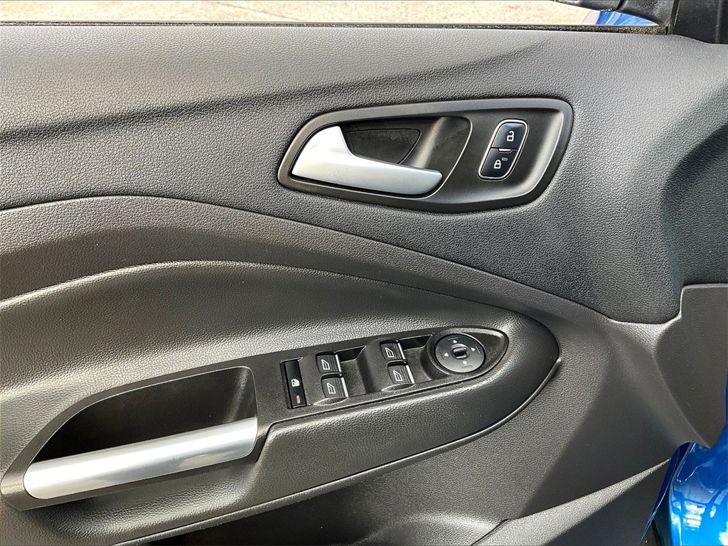 2017 Ford Escape SE - Photo 35