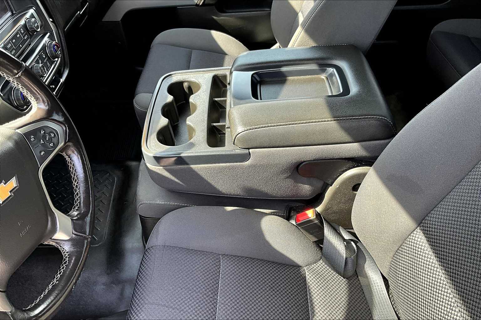 2018 Chevrolet Silverado 1500 LT - Photo 20