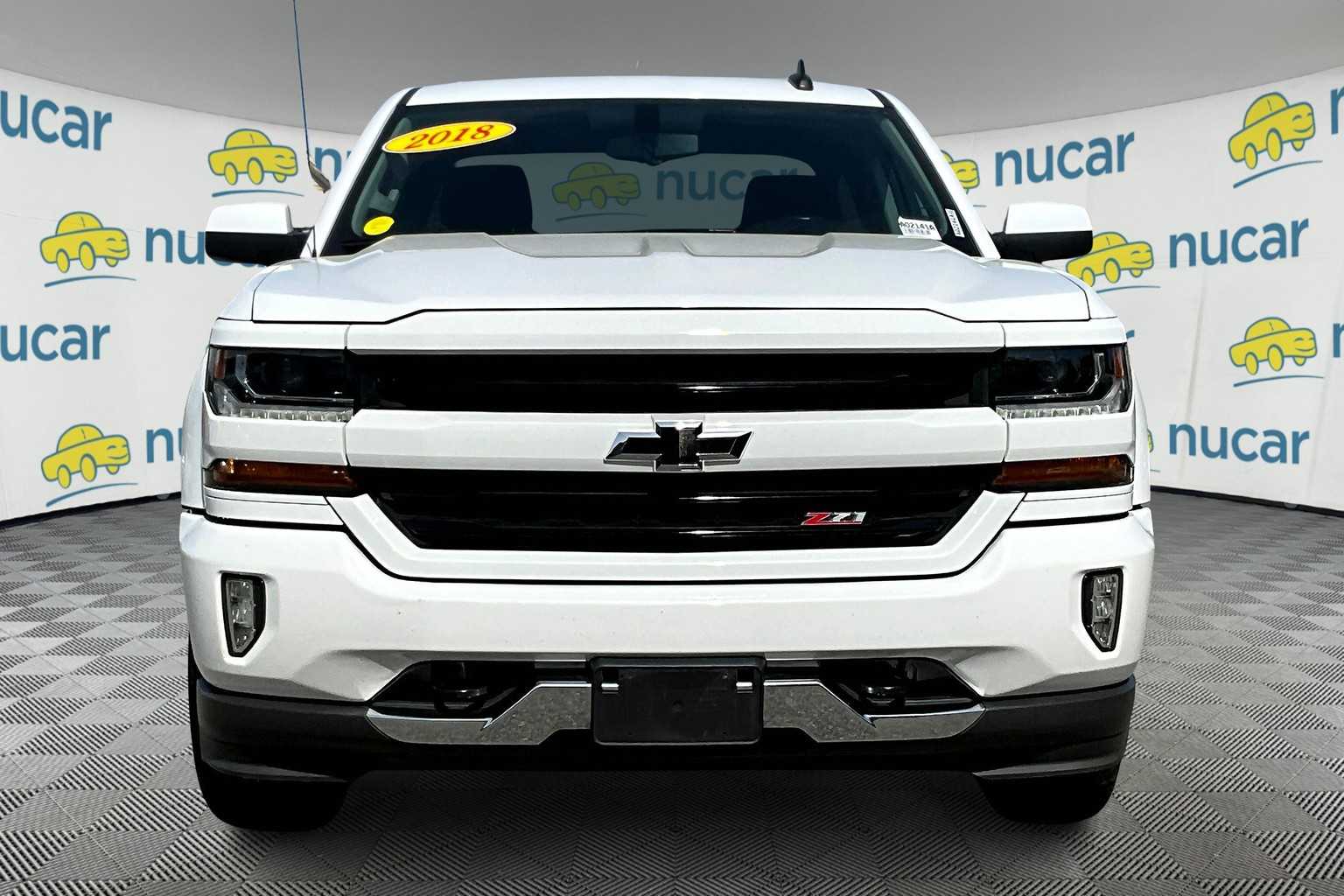 2018 Chevrolet Silverado 1500 LT - Photo 2