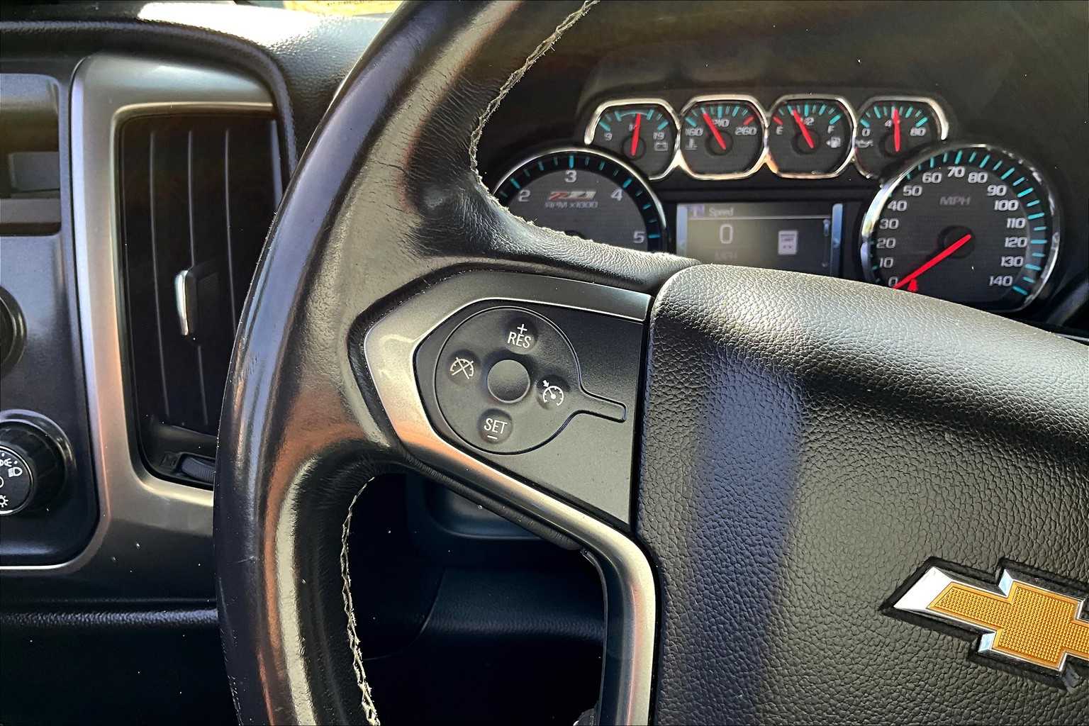 2018 Chevrolet Silverado 1500 LT - Photo 22