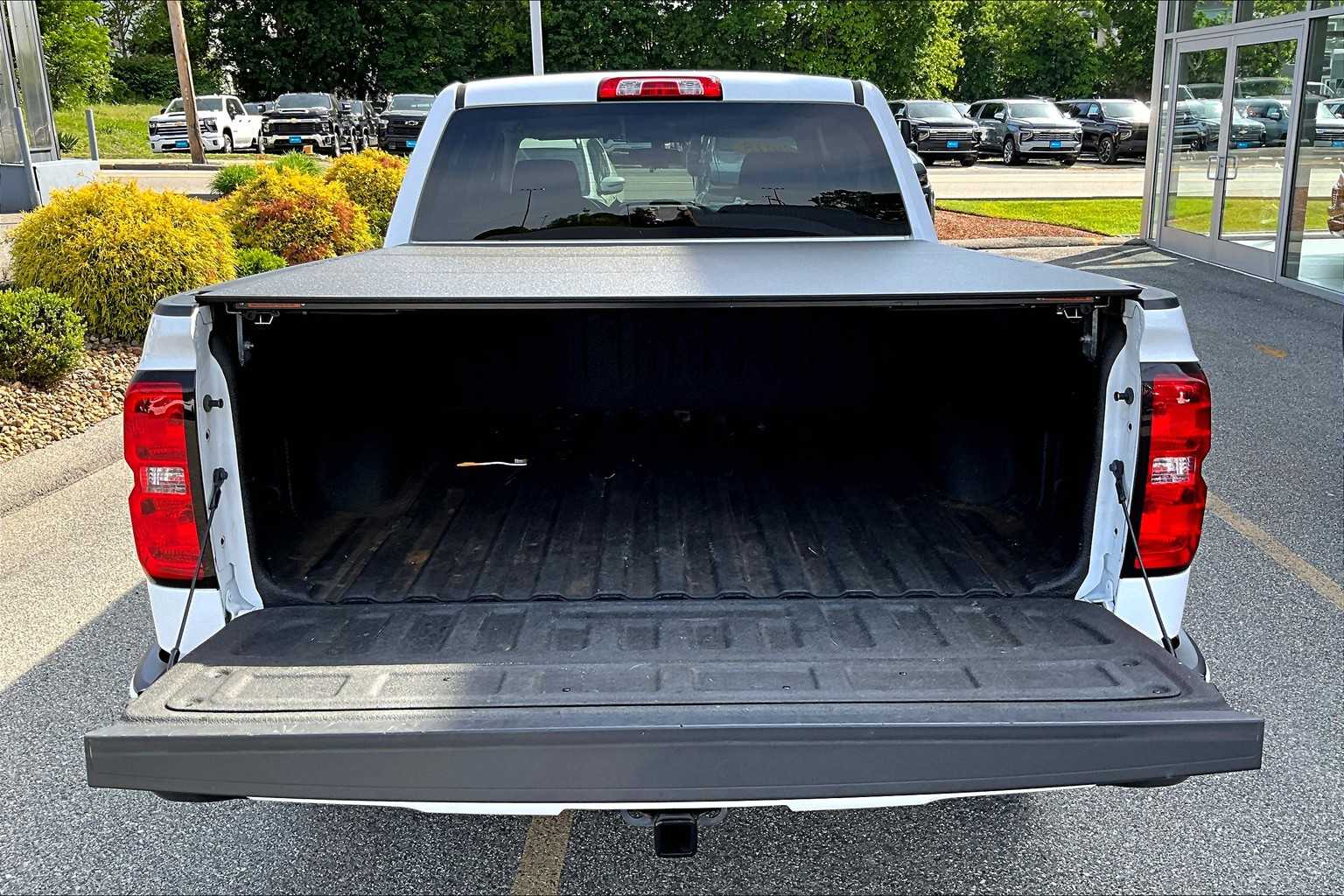 2018 Chevrolet Silverado 1500 LT - Photo 30